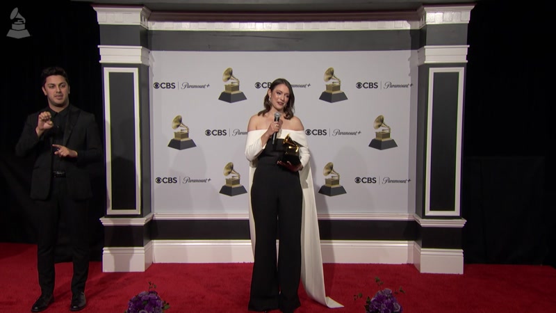 Stephanie Economou Backstage | 2023 GRAMMYs